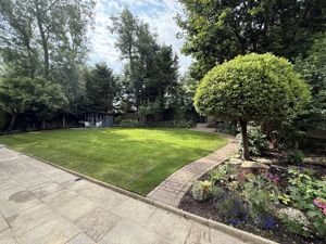 Photo 35- click for photo gallery